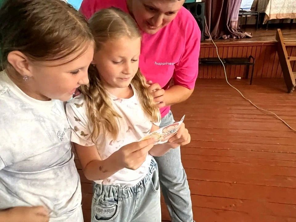 В Ржавском Доме культуры для детей прошло весёлое и тёплое мероприятие под названием «Мирись, мирись, мирись» В Ржавском Доме культуры для детей прошло весёлое и тёплое мероприятие под названием «Мирись, мирись, мирись»