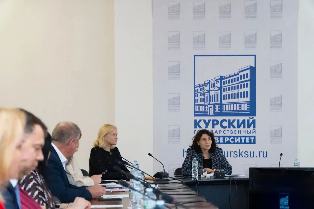 В Курской области Совет ректоров вузов возглавил ректор Курского государственного аграрного университета Александр Мусьял В Курской области Совет ректоров вузов возглавил ректор Курского государственного аграрного университета Александр Мусьял