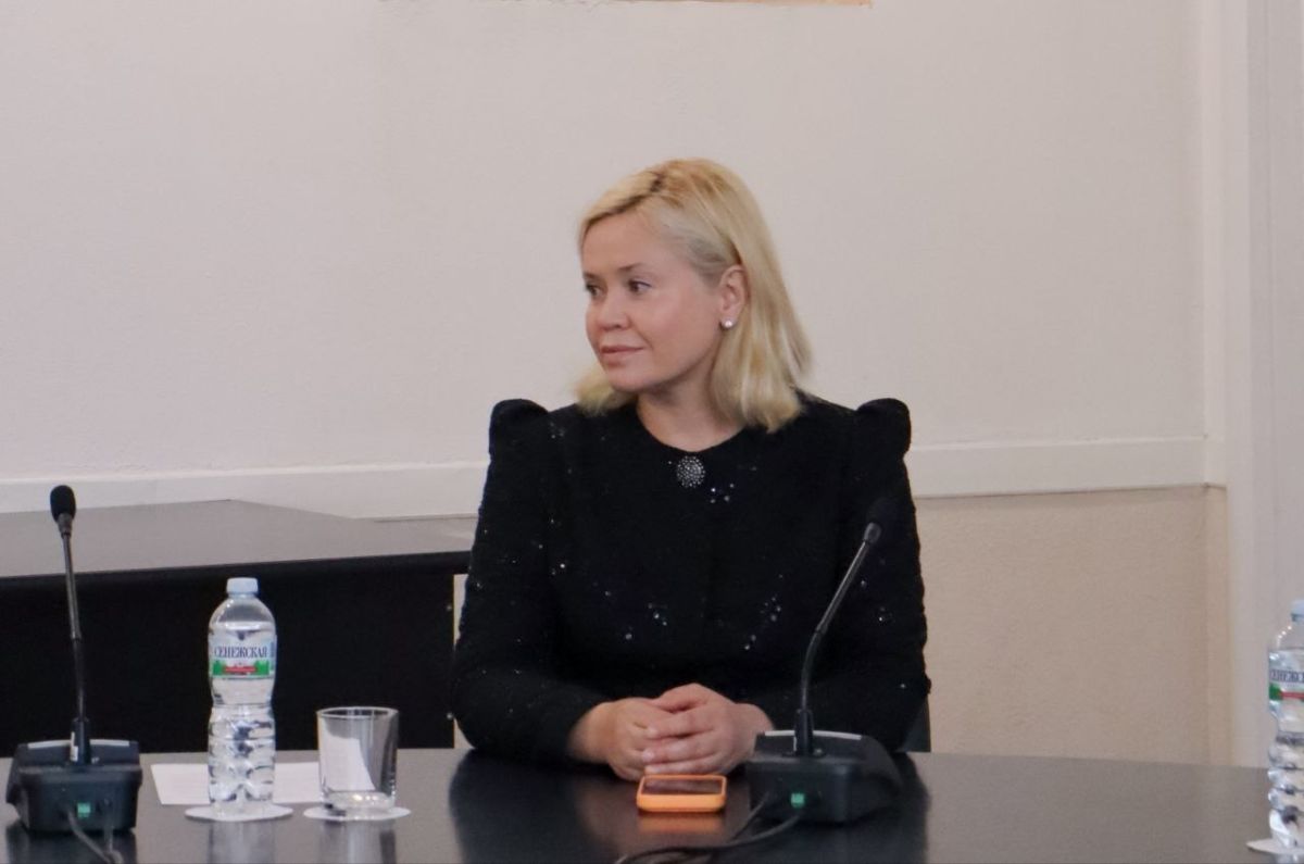 Екатерина Харченко: По решению Совета ректоров высших учебных заведений Курской области я вошла в его состав и приняла участие в первом для меня заседании в статусе руководителя Курского государственного университета Екатерина Харченко: По решению Совета ректоров высших учебных заведений Курской области я вошла в его состав и приняла участие в первом для меня заседании в статусе руководителя Курского государственного университета