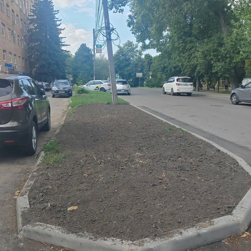 На текущей неделе в Курске организации, производившие земляные работы, восстановили целостность грунта по 17 адресам На текущей неделе в Курске организации, производившие земляные работы, восстановили целостность грунта по 17 адресам