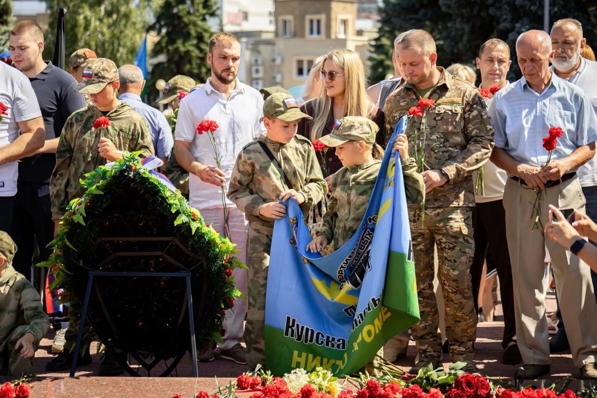 Друзья, сегодня особенный день для всей страны — День Воздушно-десантных войск Друзья, сегодня особенный день для всей страны — День Воздушно-десантных войск