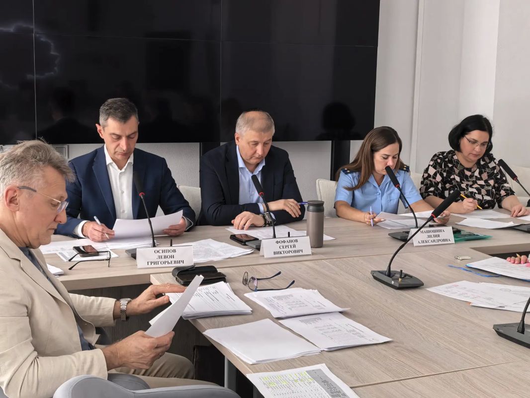 На минувшей неделе под руководством заместителя Губернатора Курской области Сергея Фофанова состоялось заседание межведомственной комиссии Курской области по противодействию нелегальной занятости