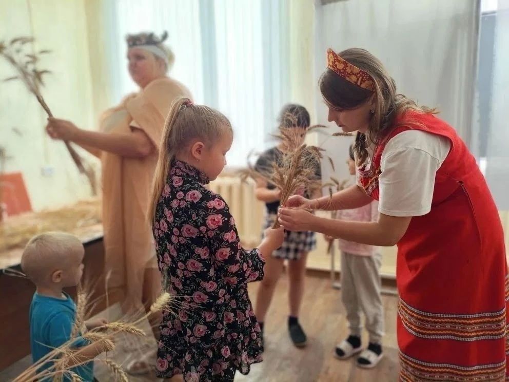 В Глебовском СДК прошло тёплое и душевное мероприятие, посвящённое православному празднику — Дню святого пророка Илии В Глебовском СДК прошло тёплое и душевное мероприятие, посвящённое православному празднику — Дню святого пророка Илии