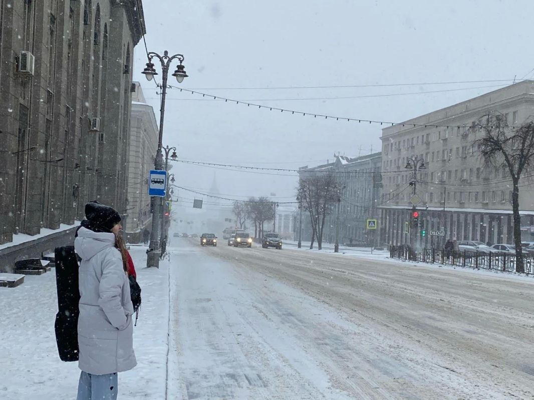 Курск готовится к снежной зиме, некоторые УК еще не начали