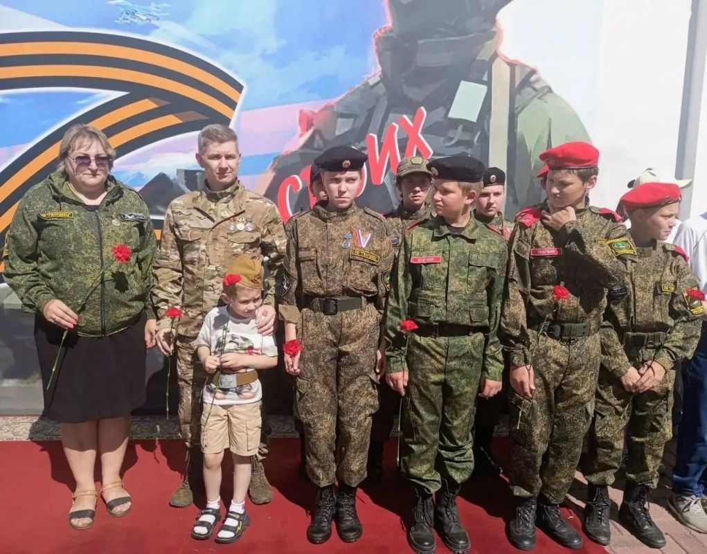 Юнармейский поисковый отряд «Гвардеец» из Пузачинской средней школы принимает участие в ежегодной региональной акции «Вахта Памяти»