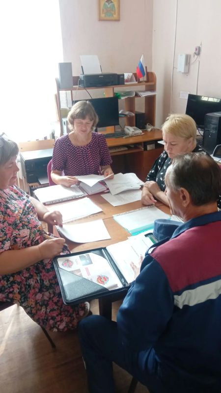 Проверка готовности школ Золотухинского района Проверка готовности школ Золотухинского района
