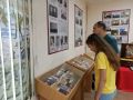 В Зале памяти Константина Дмитриевича Воробьёва, действующем на базе библиотеки-филиала № 12 им. К.Д. Воробьёва, проходят индивидуальные и групповые тематические экскурсии «Внукам и правнукам о войне...»