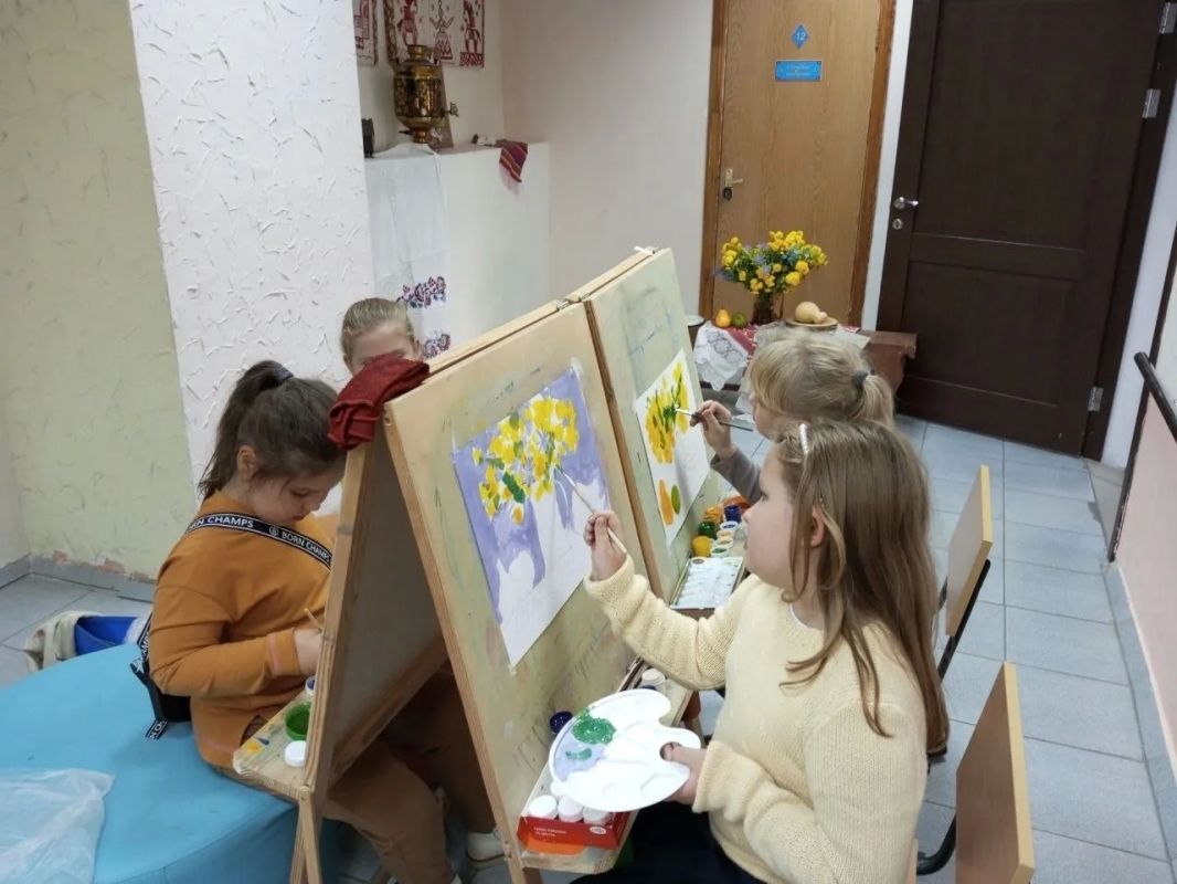 Приглашаем курян на обучение по программам дополнительного образования Приглашаем курян на обучение по программам дополнительного образования