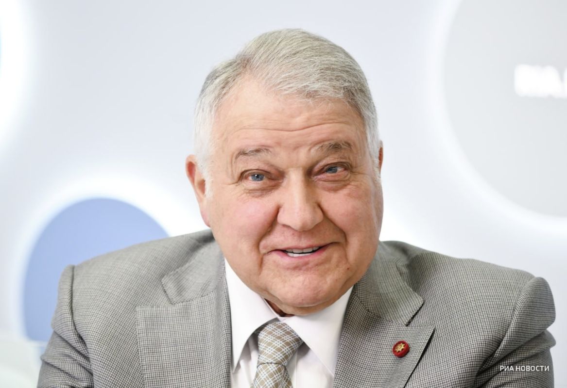 Президенту Курчатовского института Михаилу Ковальчуку присвоено звание Героя Труда, соответствующий указ подписал Владимир Путин