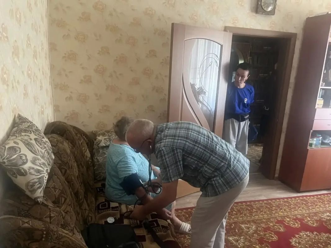 Игорь Кастюкевич: Курская область. В волонтерском лагере Единой России «Курский рубеж» запустили медицинское направление помощи Игорь Кастюкевич: Курская область. В волонтерском лагере Единой России «Курский рубеж» запустили медицинское направление помощи