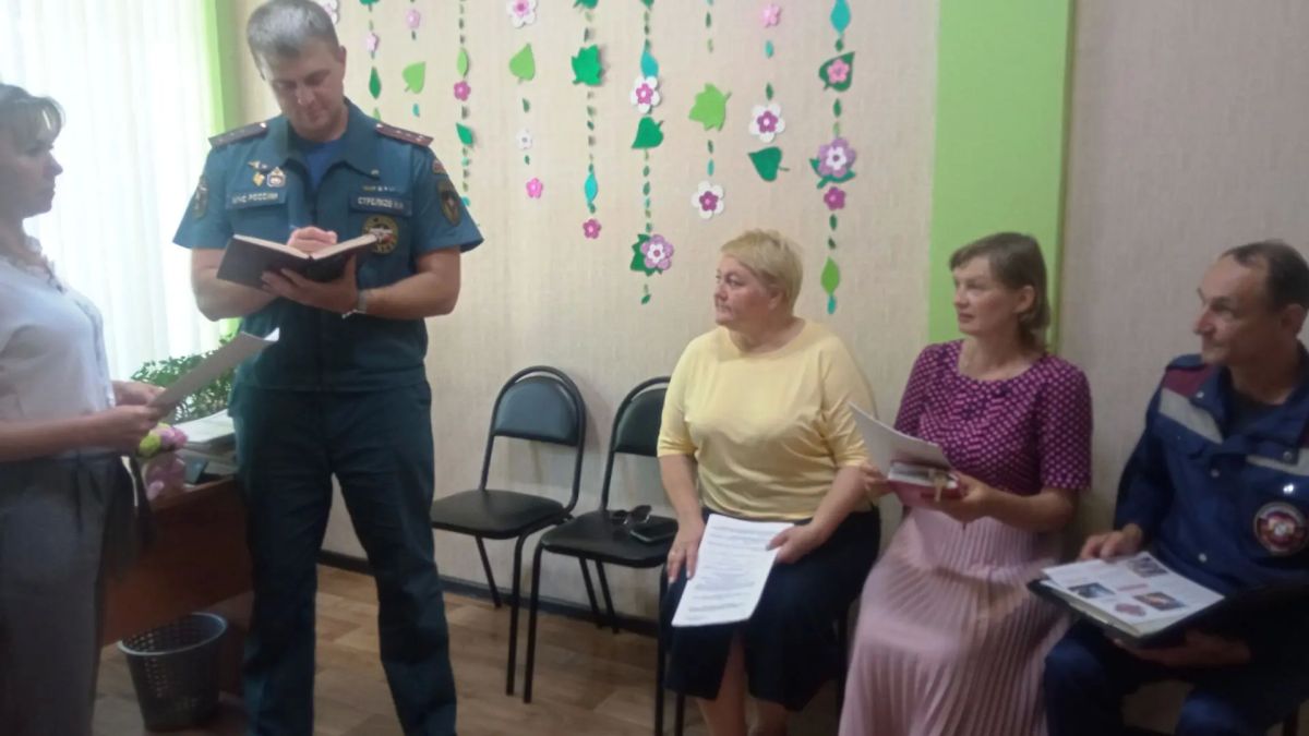Проверка готовности школ Золотухинского района Проверка готовности школ Золотухинского района