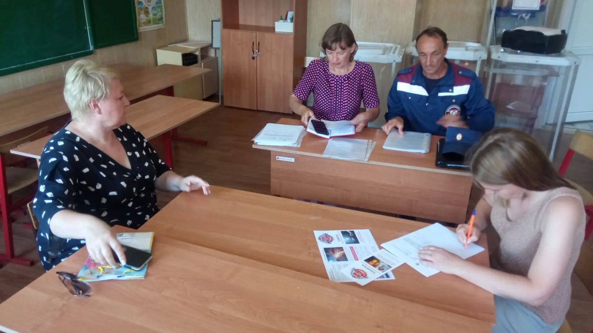 Проверка готовности школ Золотухинского района
