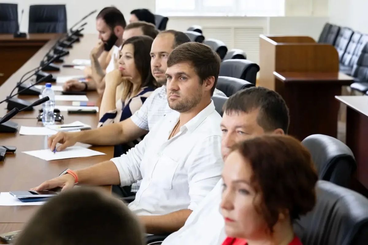Диалог с теми, кто хочет изменить город Диалог с теми, кто хочет изменить город