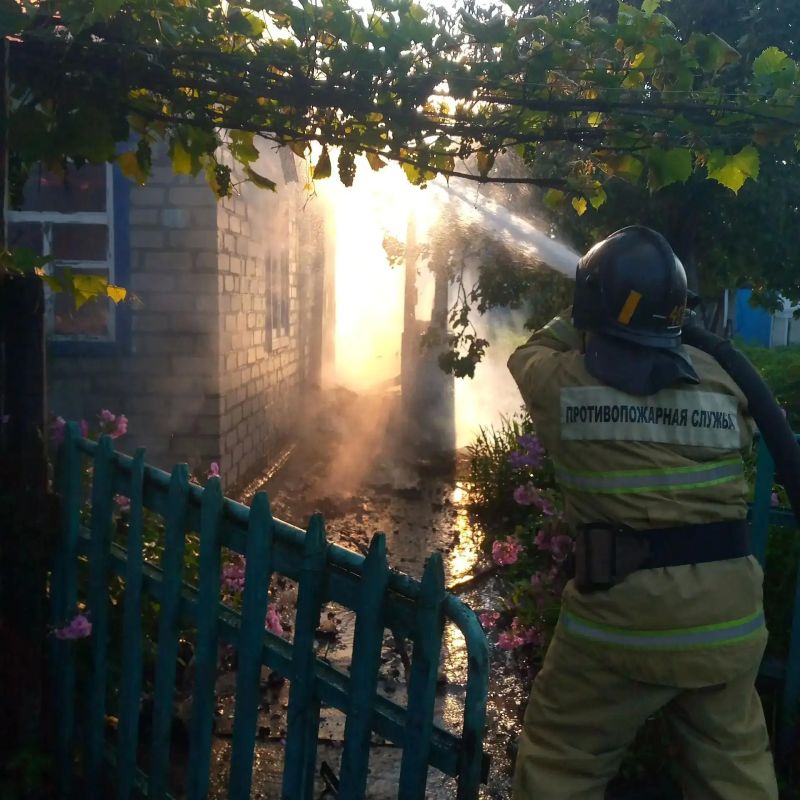 Горение дома в СНТ"Малиновая роща" Железногорского района ликвидировано