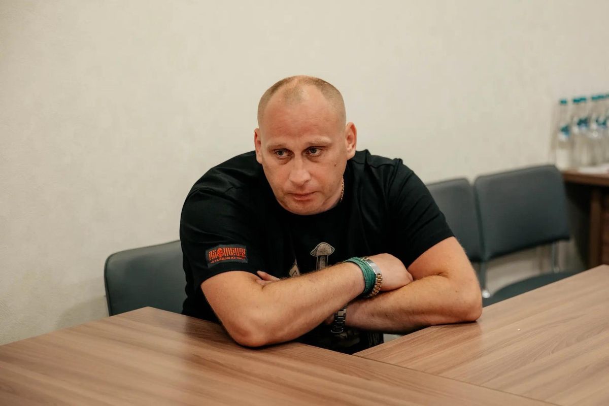 Хинштейн решил проблемы курян с дорогами и выплатами Хинштейн решил проблемы курян с дорогами и выплатами