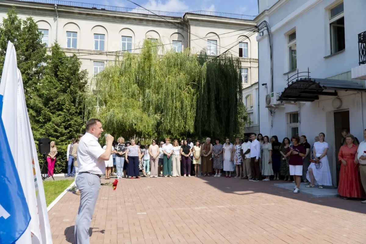 В Курском государственном аграрном университете передали помощь военнослужащим В Курском государственном аграрном университете передали помощь военнослужащим