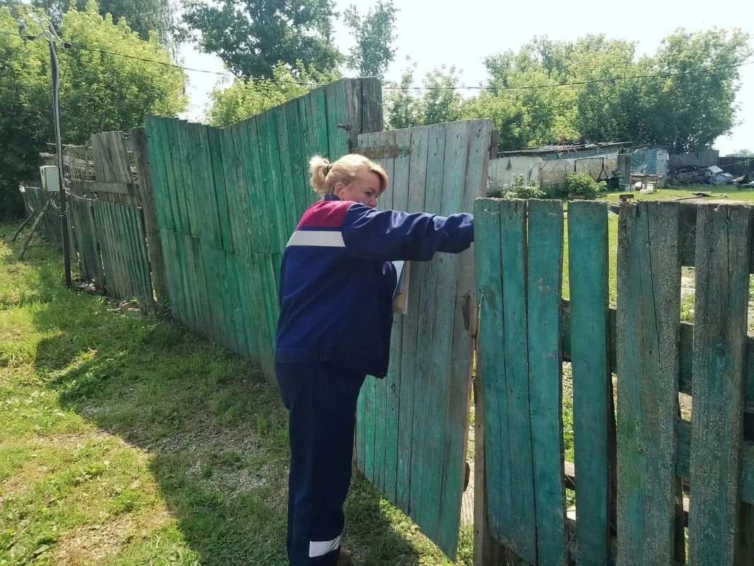 Профилактический рейд в д. Дюмина Октябрьского района Профилактический рейд в д. Дюмина Октябрьского района