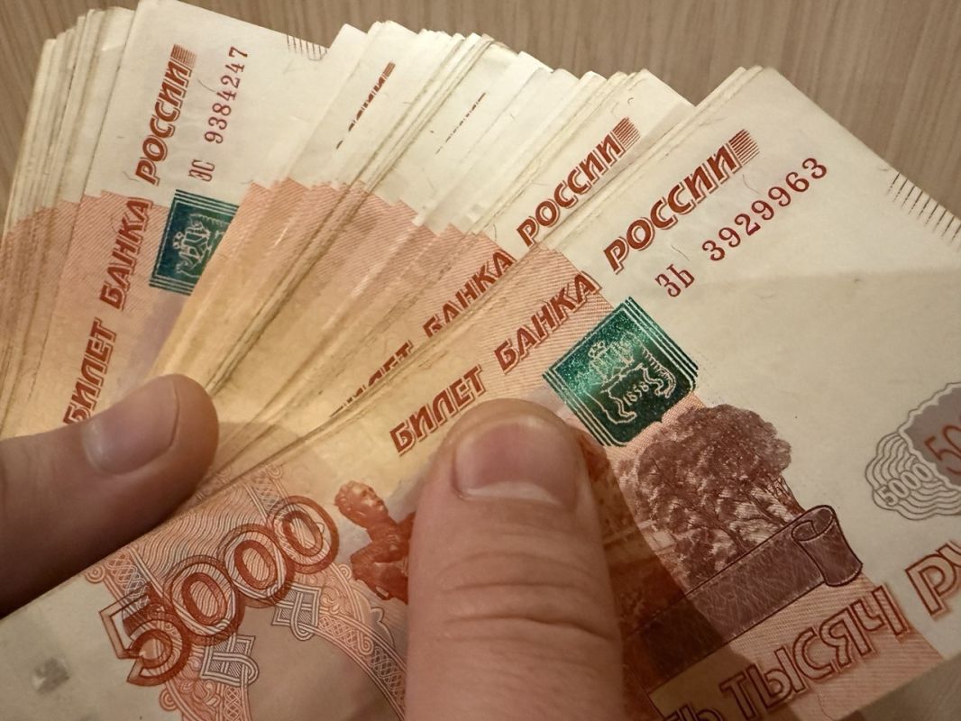 Средняя зарплата в Курской области превысила 80 тысяч рублей