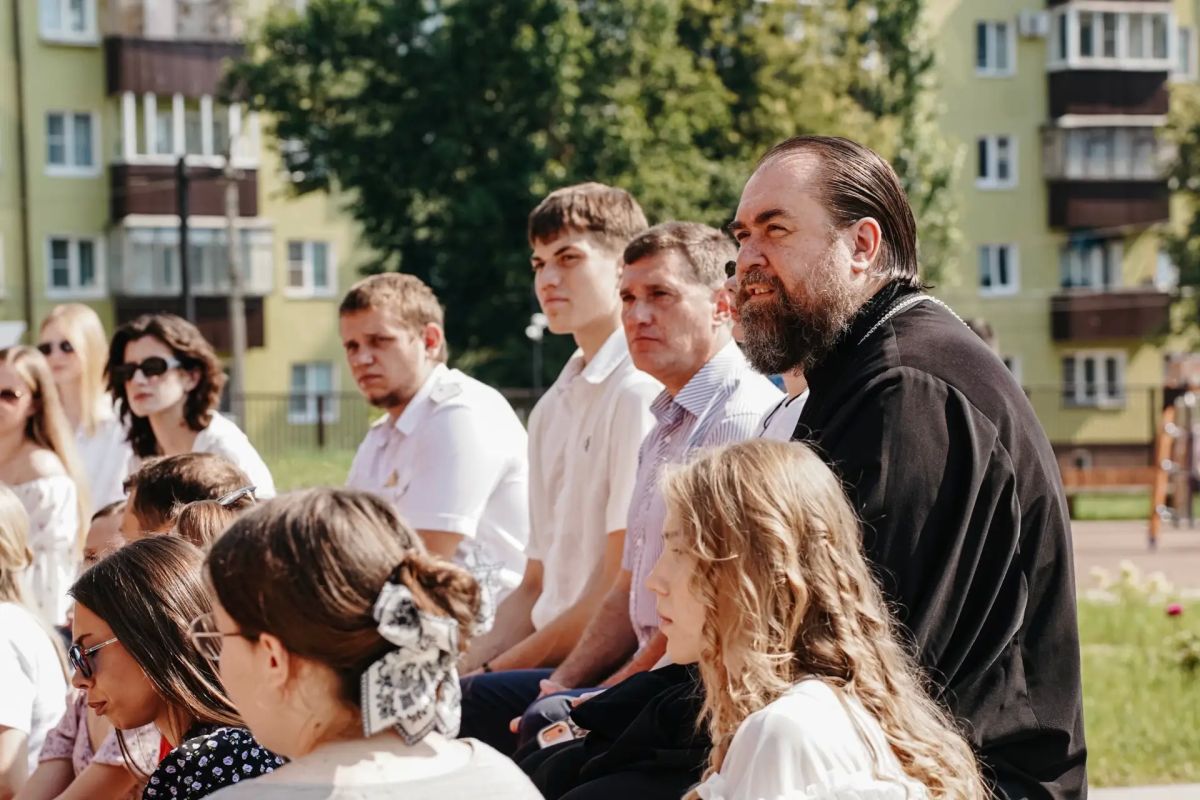 «Славянское содружество» возвращается! После двухлетнего перерыва легендарный проект вновь соберёт активную и талантливую молодёжь нашей страны на Черноморском побережье «Славянское содружество» возвращается! После двухлетнего перерыва легендарный проект вновь соберёт активную и талантливую молодёжь нашей страны на Черноморском побережье