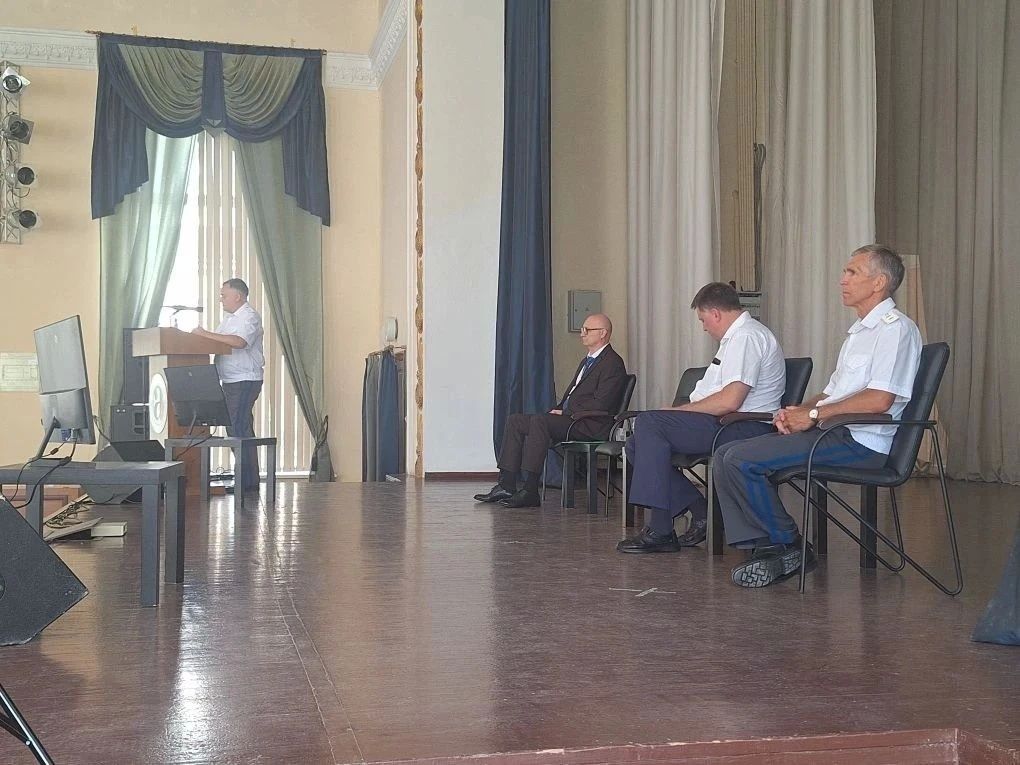 В Барнауле успешно прошли трёхдневные мероприятия, собравшие руководителей органов гостехнадзора со всей России В Барнауле успешно прошли трёхдневные мероприятия, собравшие руководителей органов гостехнадзора со всей России