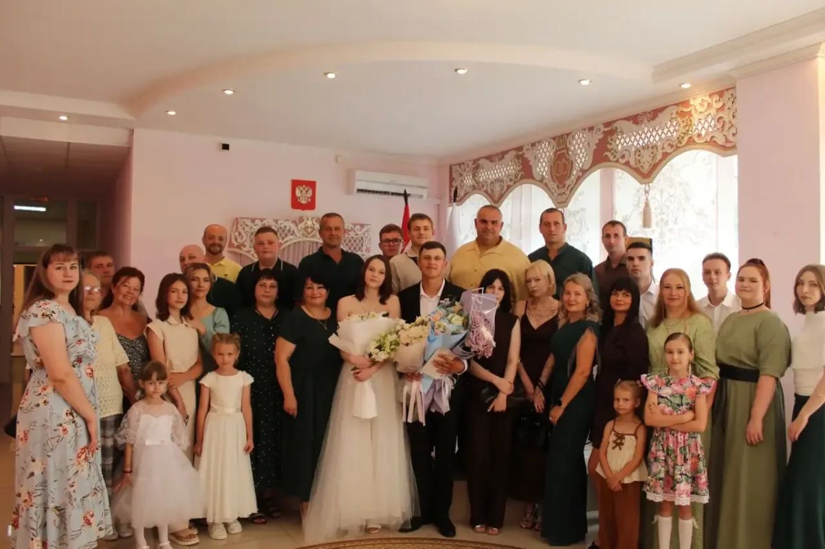 В солнечный августовский день, отмеченный красотой числа 08.08.2026, торжественная атмосфера царила в стенах отдела ЗАГС Администрации Золотухинского района Курской области В солнечный августовский день, отмеченный красотой числа 08.08.2026, торжественная атмосфера царила в стенах отдела ЗАГС Администрации Золотухинского района Курской области