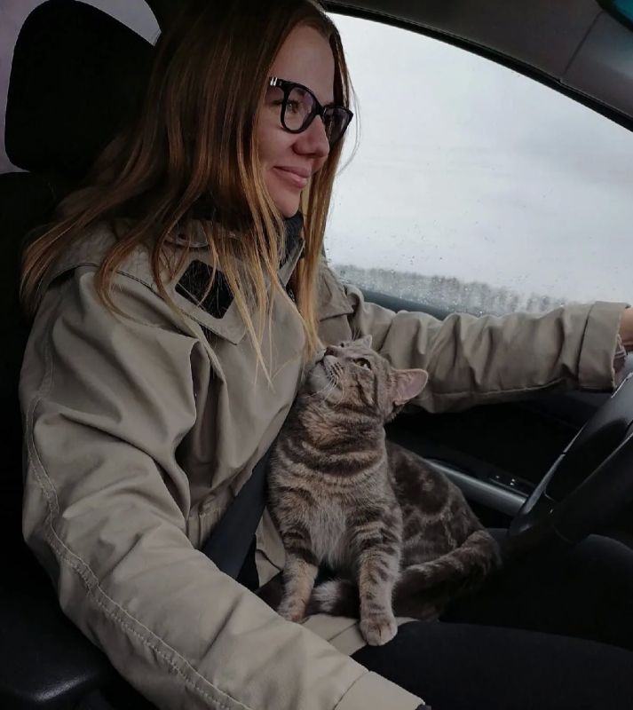 Больше, чем просто коллеги Больше, чем просто коллеги