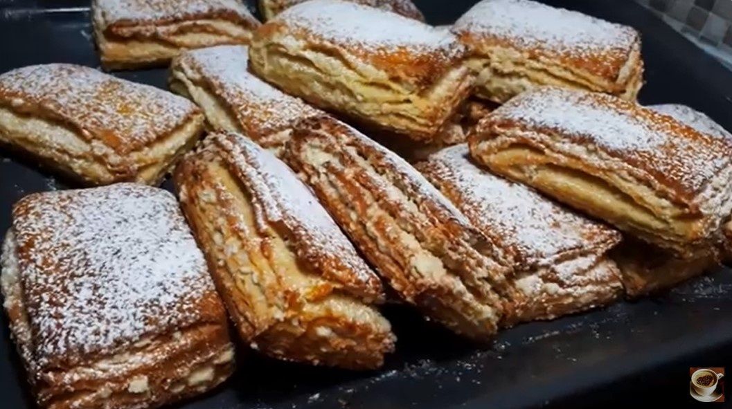 Нежные творожные слойки: идеальное лакомство к чаю