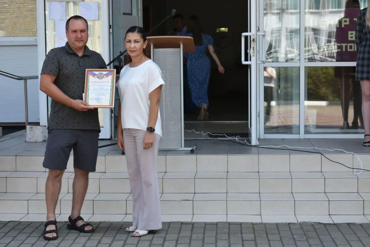 Ярко, жарко, торжественно! В Касторном отметили День физкультурника Ярко, жарко, торжественно! В Касторном отметили День физкультурника