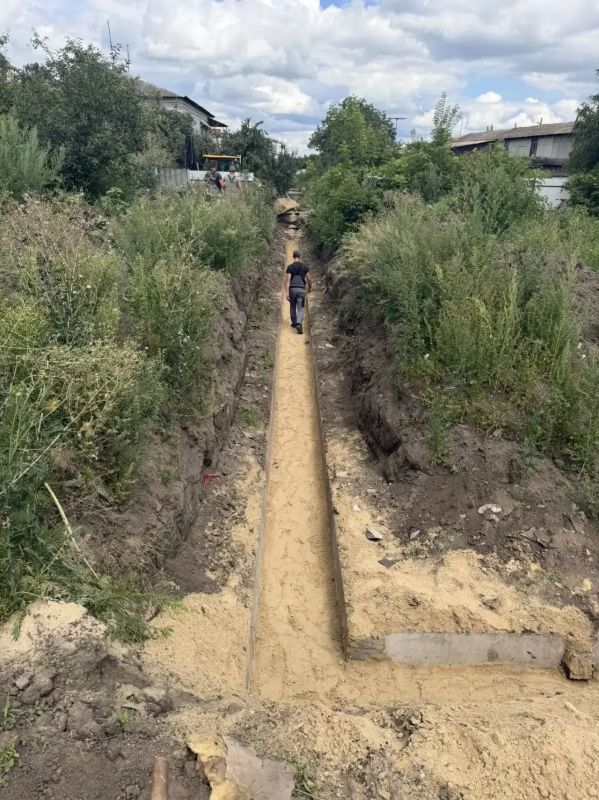 В селе Дичня Курчатовского района продолжаются работы по реконструкции тепловых сетей В селе Дичня Курчатовского района продолжаются работы по реконструкции тепловых сетей