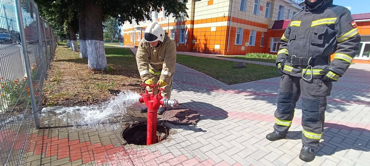 Безопасность школы к новому учебному году Безопасность школы к новому учебному году