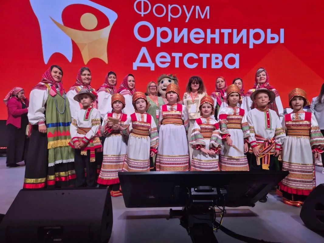 Куряне приняли участие в форуме «Ориентиры детства» Куряне приняли участие в форуме «Ориентиры детства»