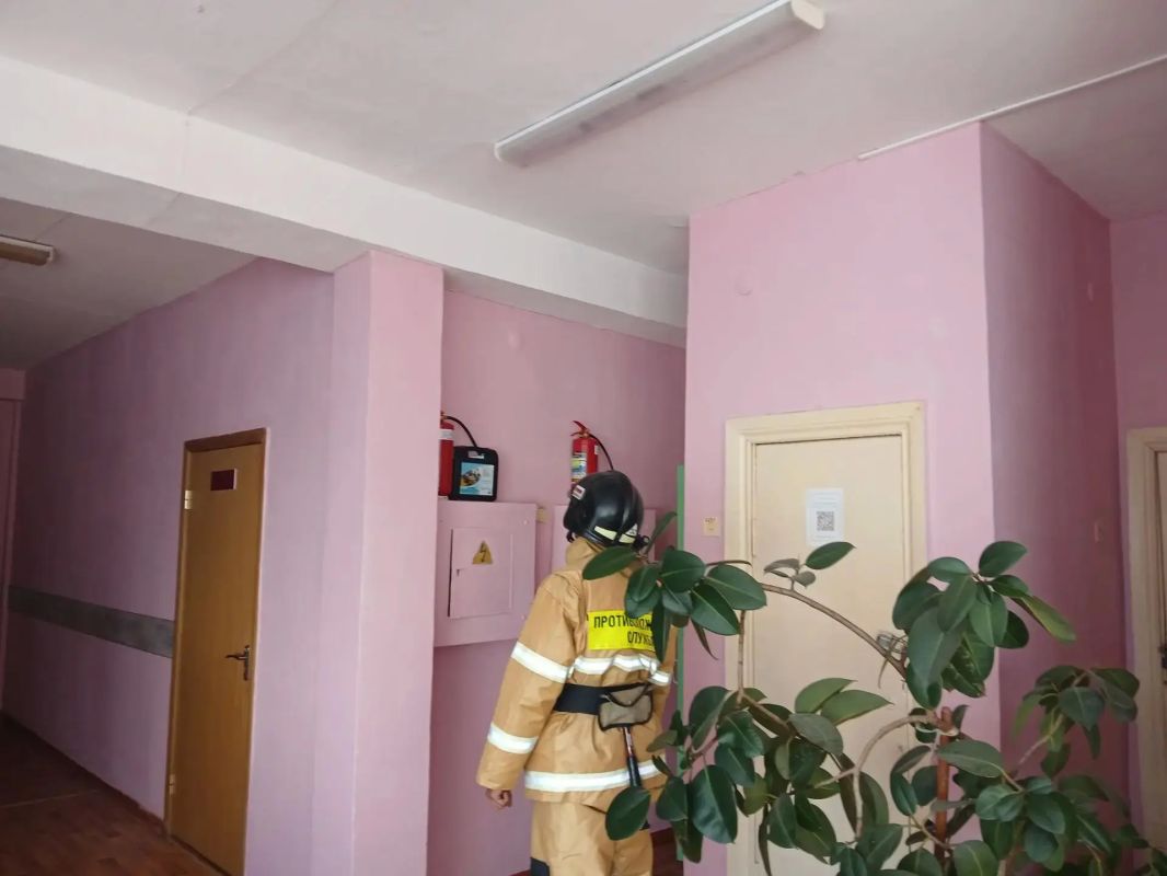 Проверка противопожарного водоснабжения проведена в двух школах Курского района Проверка противопожарного водоснабжения проведена в двух школах Курского района