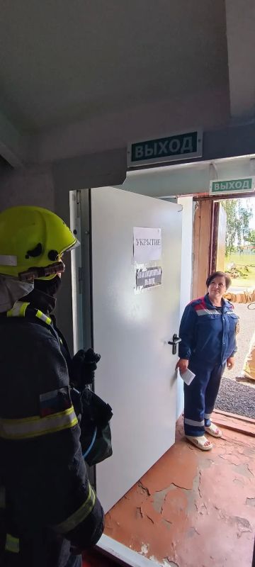 Безопасность школы к новому учебному году Безопасность школы к новому учебному году