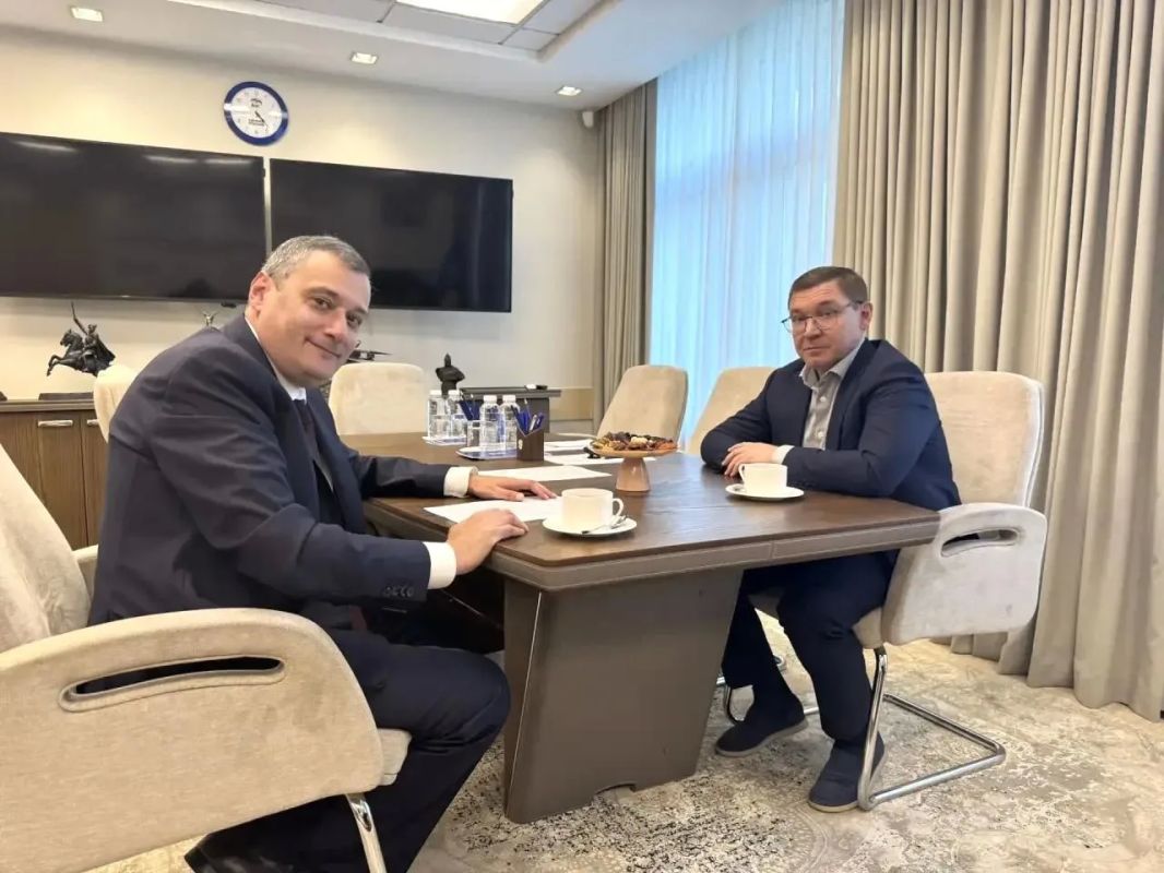 Губернатор встретился в Москве с секретарем Генсовета «Единой России»
