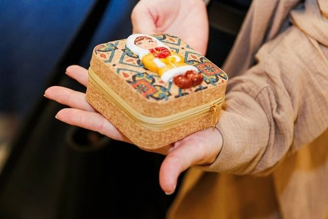Выставка «Бабушкины сказки» продолжает работу в Железногорске до 12 сентября! Выставка «Бабушкины сказки» продолжает работу в Железногорске до 12 сентября!