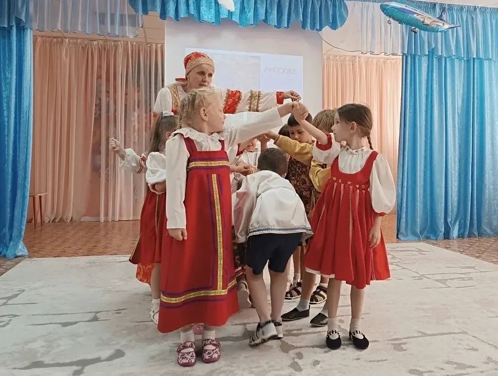 В детском саду № 33 отметили День коренных народов мира В детском саду № 33 отметили День коренных народов мира