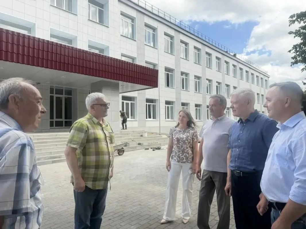 Жители Золотухинского района поделились своими предложениями в Народную программу Жители Золотухинского района поделились своими предложениями в Народную программу