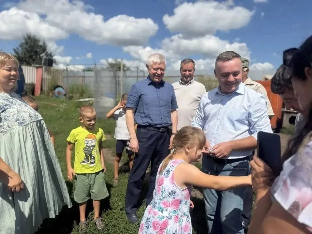Жители Золотухинского района поделились своими предложениями в Народную программу Жители Золотухинского района поделились своими предложениями в Народную программу