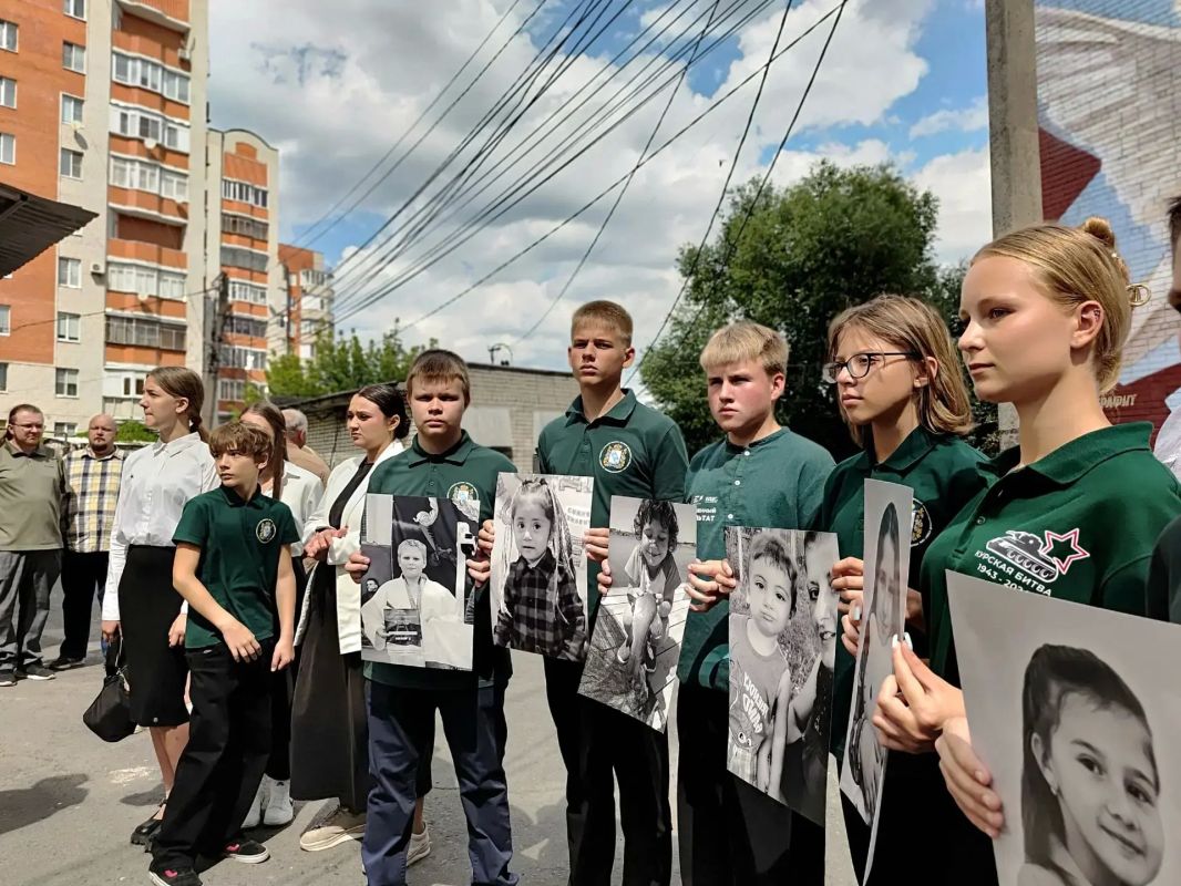 В Курске посвятили мурал маленькому Толику
