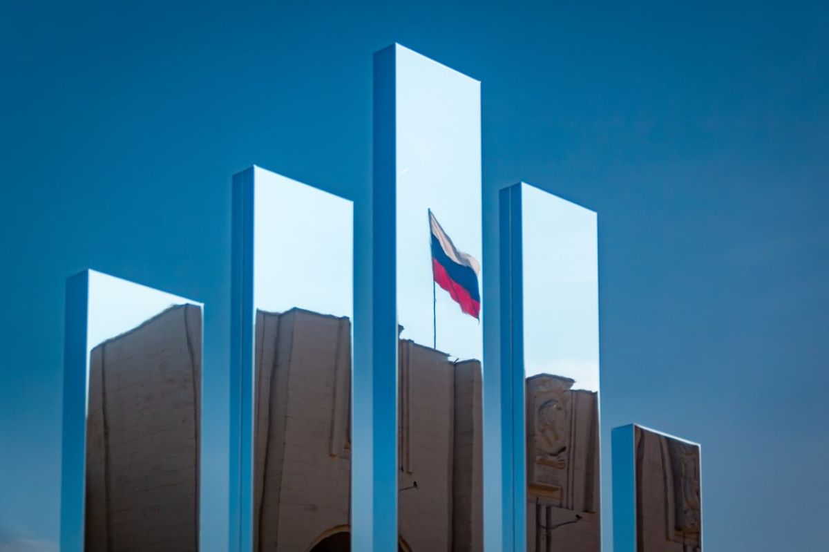 Прогулка по Театральной площади Курска Прогулка по Театральной площади Курска