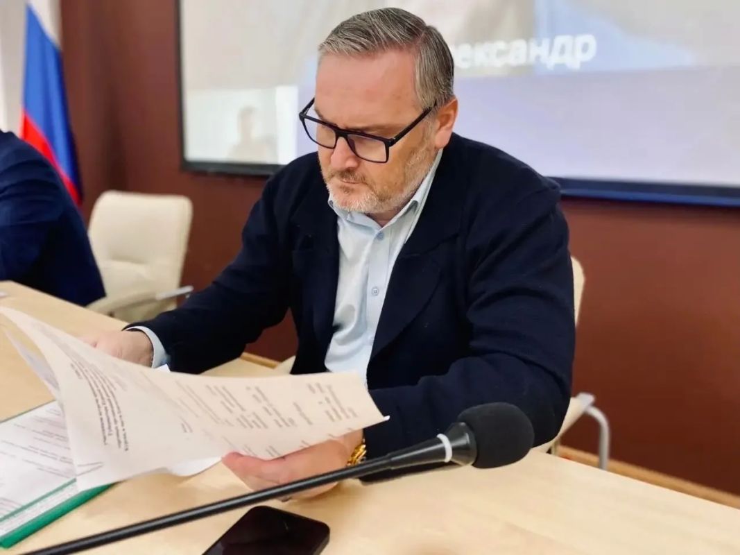 Курские предприниматели могут воспользоваться цифровой платформой МСП.РФ. Там собраны основные меры государственной поддержки бизнеса