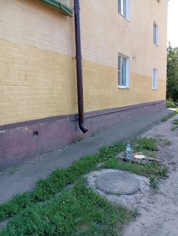 В Курске на улице Юности закрасили 40 надписей наркотического содержания В Курске на улице Юности закрасили 40 надписей наркотического содержания