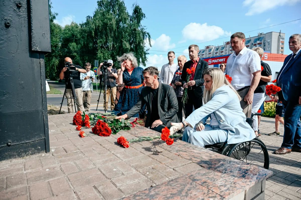 26 лет назад, 12 августа 2000 года, в Баренцевом море произошла катастрофа на АПРК «Курск» 26 лет назад, 12 августа 2000 года, в Баренцевом море произошла катастрофа на АПРК «Курск»