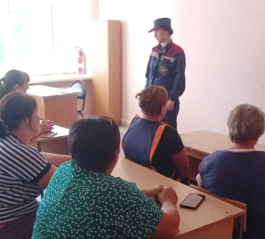 В Черемисиновском районе перед началом учебного года прошли встречи с педсоставом восьми школ