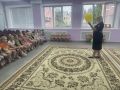 В рамках месячника безопасности дорожного движения вместе дошколятами из детского сада №10 Госавтоинспекторы провели игру для маленьких пешеходов