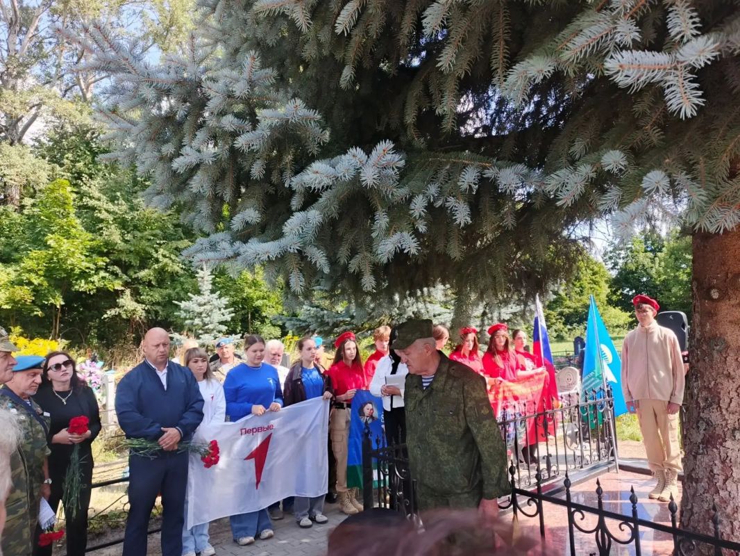 Сегодня исполняется 27 лет с момента героической гибели в Дагестане нашего земляка Сергея Костина Сегодня исполняется 27 лет с момента героической гибели в Дагестане нашего земляка Сергея Костина