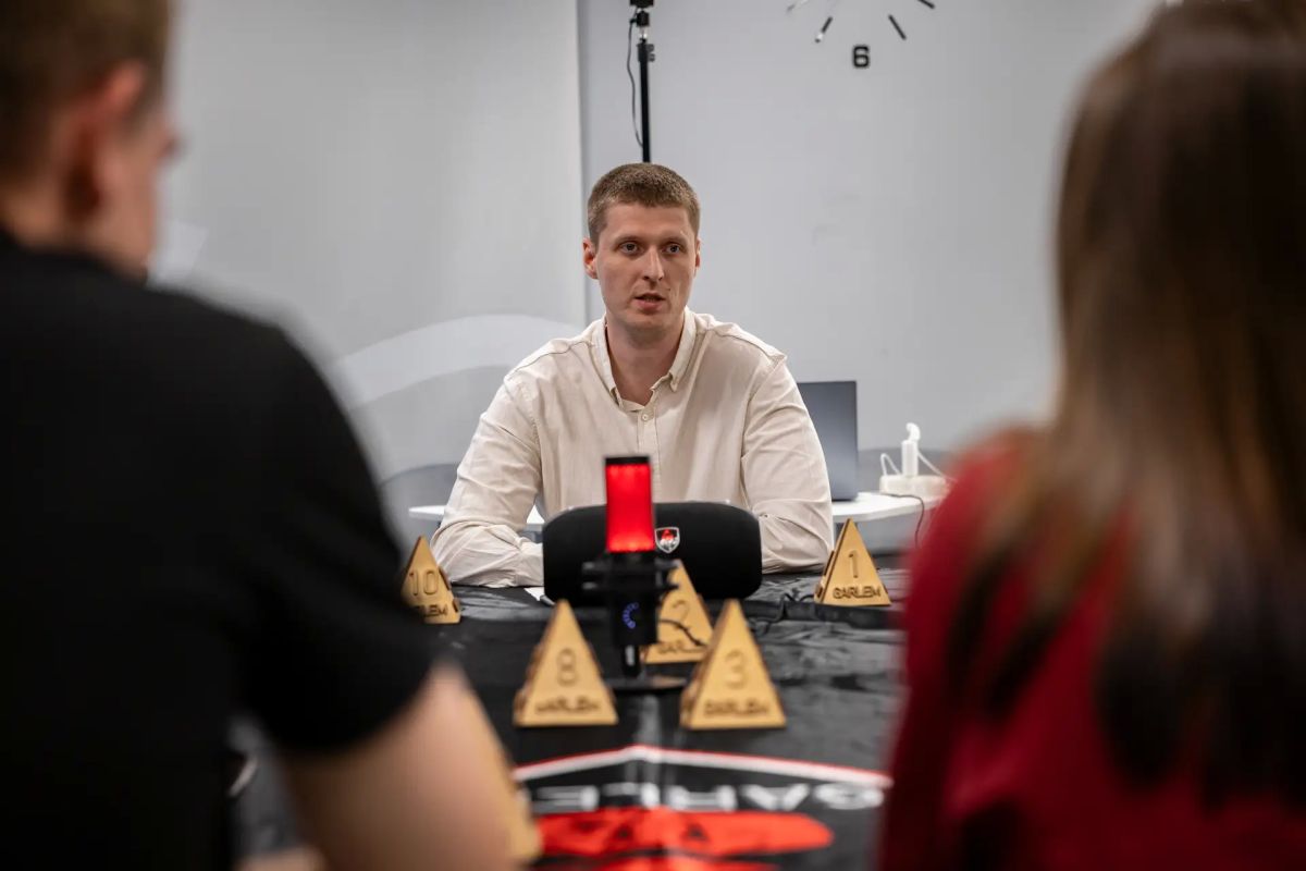 В курском молодёжном центре «Спектр» состоялась игра «Полемика» — вариант «Мафии» в соревновательном формате В курском молодёжном центре «Спектр» состоялась игра «Полемика» — вариант «Мафии» в соревновательном формате