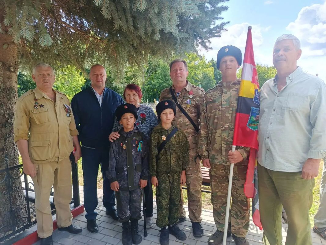 Сегодня исполняется 27 лет с момента героической гибели в Дагестане нашего земляка Сергея Костина Сегодня исполняется 27 лет с момента героической гибели в Дагестане нашего земляка Сергея Костина
