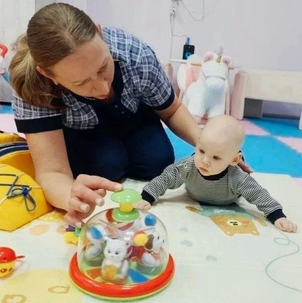 В группе кратковременного пребывания для детей до 3-х лет Черемисиновского центра социальной помощи «Содействие», функционирующей при поддержке национального проекта «Семья», прошло развивающее занятие «Яркие звуки и... В группе кратковременного пребывания для детей до 3-х лет Черемисиновского центра социальной помощи «Содействие», функционирующей при поддержке национального проекта «Семья», прошло развивающее занятие «Яркие звуки и...