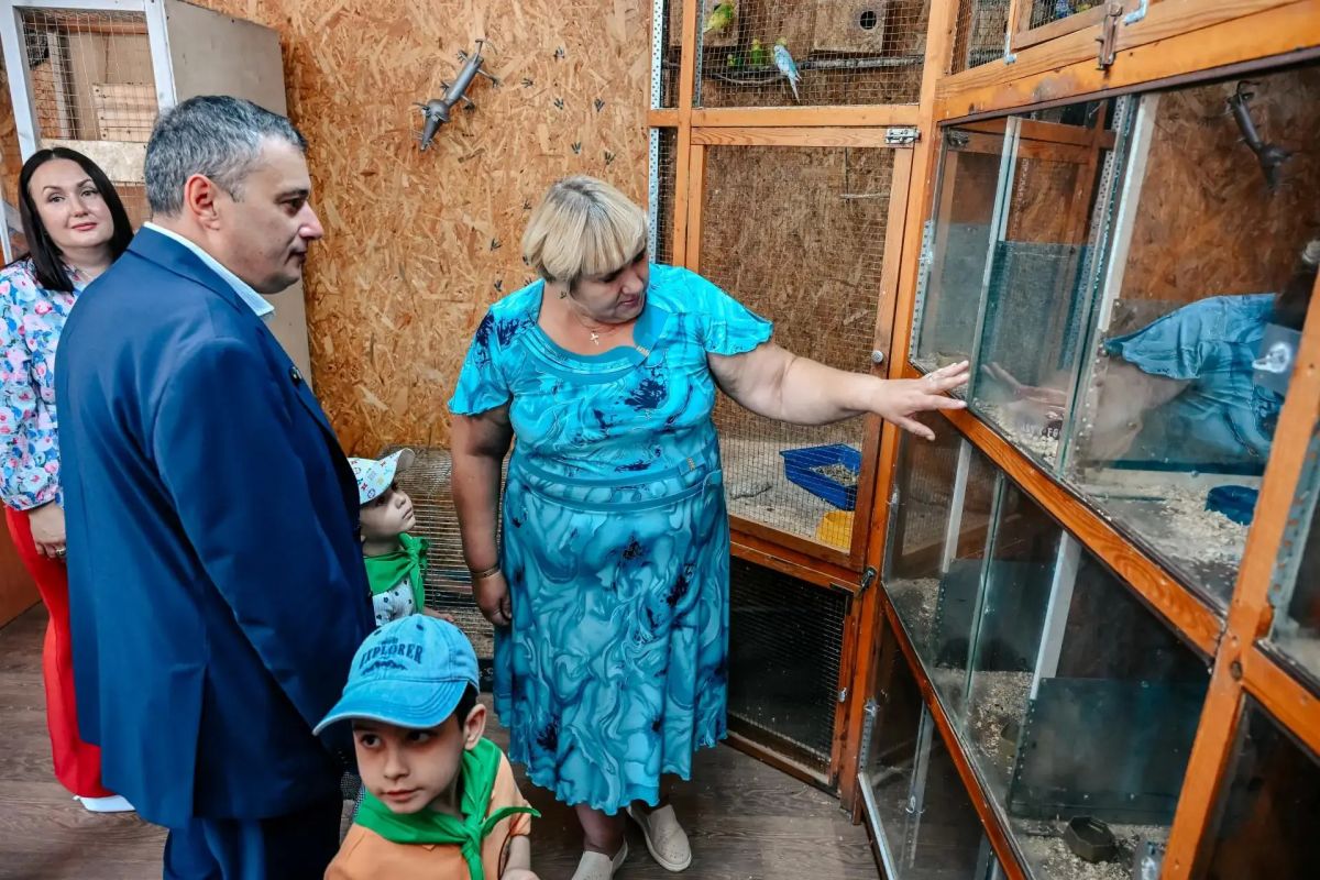 Александр Хинштейн осмотрел «Эко-Парк» в Курске Александр Хинштейн осмотрел «Эко-Парк» в Курске